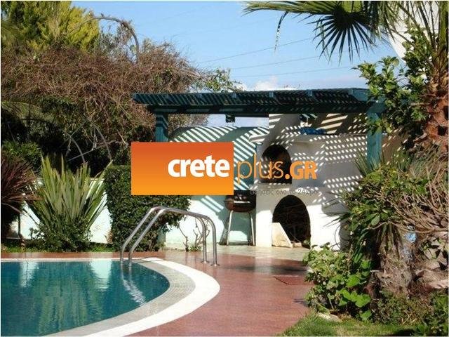 Βίλα- «παλάτι» στο Ηράκλειο νοίκιασε ο Λουτσιάνο Γκαλέτι [εικόνες] | iefimerida.gr 0