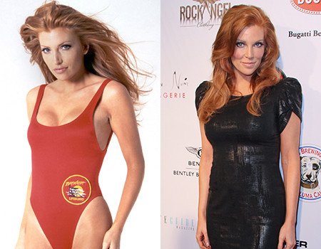 Πώς είναι σήμερα οι καλλονές του Baywatch -Ακόμα και οι θεές γερνάνε [εικόνες] | iefimerida.gr 5