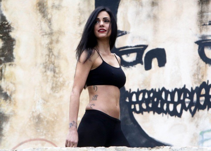 Οι αδιανόητα καυτοί κοιλιακοί της Ελισάβετ Σπανού [εικόνες]  | iefimerida.gr 0