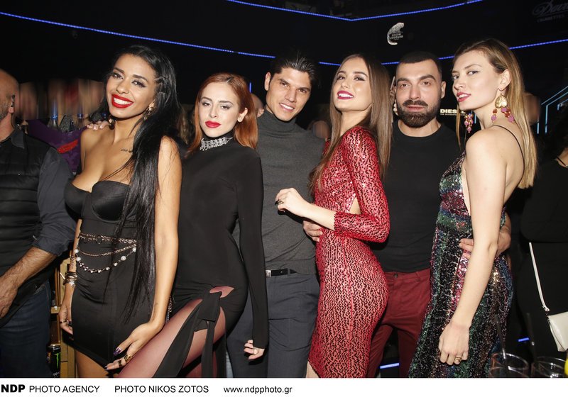 Τα κορίτσια του My Style Rocks πιο σέξι από ποτέ, τα έσπασαν στα μπουζούκια [εικόνες] | iefimerida.gr 3