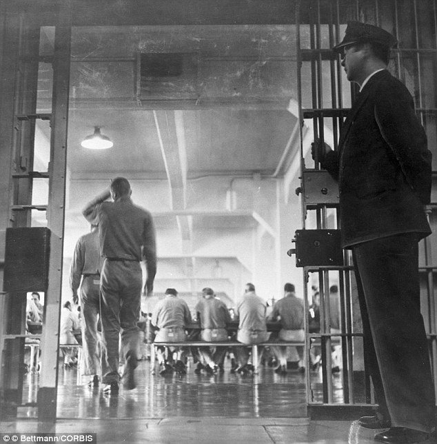 Το γκουρμέ μενού των φυλακών του Αλκατράζ – Ο Αλ Καπόνε απολάμβανε γαστριμαργικές καινοτομίες για την εποχή [εικόνες] | iefimerida.gr 6