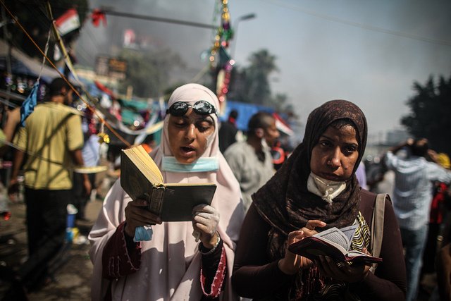 Σε ισχύ η απαγόρευση κυκλοφορίας στην Αίγυπτο – Στους 278 ο επίσημος αριθμός των νεκρών [σκληρές εικόνες] | iefimerida.gr 6