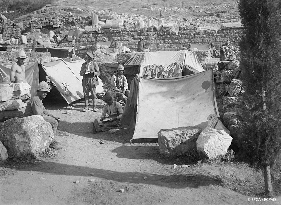 Η Αθήνα κατά τον Α' Παγκόσμιο όπως τη φωτογράφισαν τα συμμαχικά στρατεύματα [εικόνες]  | iefimerida.gr 5