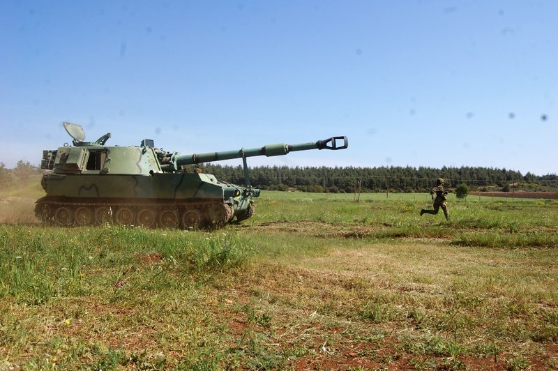 Δύναμη πυρός από τα ελληνικά τανκς - Η Σχολή Πυροβολικού του Στρατού [εικόνες] | iefimerida.gr 8