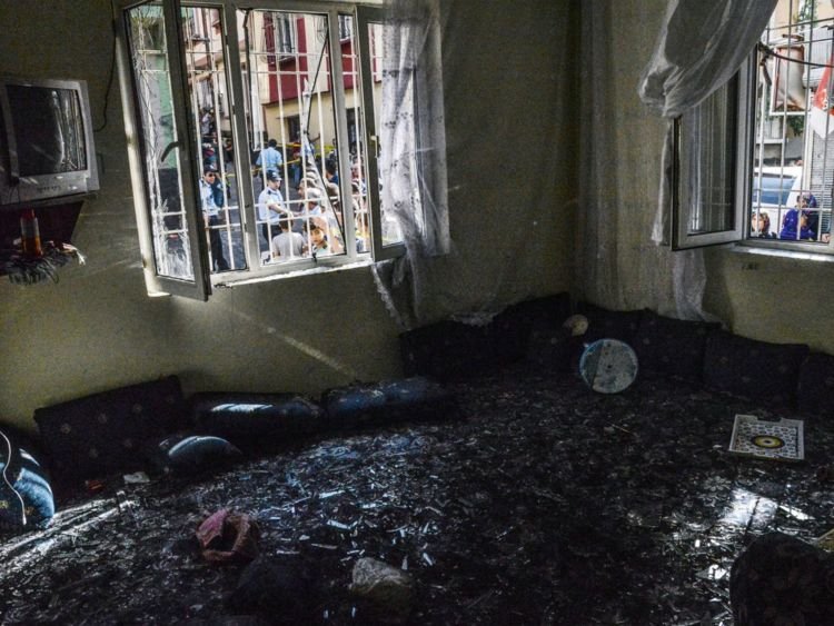 Σοκ: Παιδί 12-14 ετών ήταν ο βομβιστής αυτοκτονίας στον αιματοβαμμένο γάμο στην Τουρκία [εικόνες & βίντεο] | iefimerida.gr 1