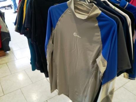 Πατέντα: Οι στολές για τσούχτρες κάνουν θραύση στην Πάτρα [εικόνες] | iefimerida.gr 0