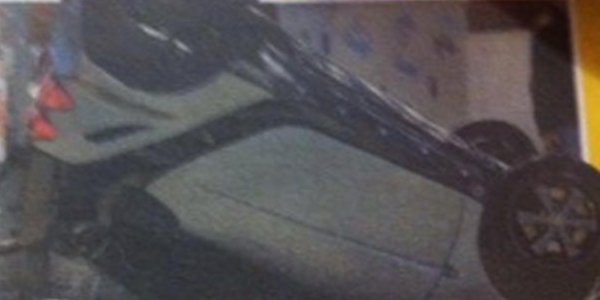 Οι πρώτες φωτό από το κατεστραμμένο αυτοκίνητο της Πιερίδη [εικόνες]  | iefimerida.gr 1