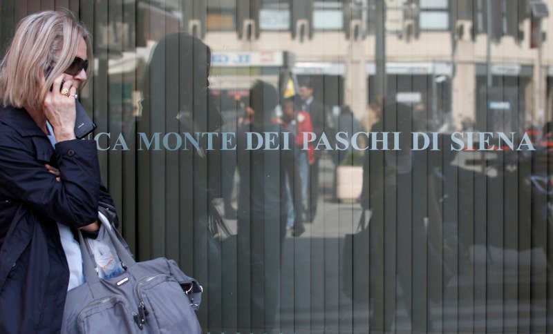 La Stampa: Η Ρώμη ετοιμάζεται να ζητήσει δάνειο 15 δισ. από τον ESM για τις ιταλικές τράπεζες | iefimerida.gr 1