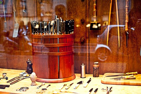 Θύμα της κρίσης ο θρυλικός «G. Lorenzi» στο Μιλάνο: Τέλος εποχής για το ιστορικότερο κατάστημα ειδών καπνιστού της Ευρώπης [εικόνες] | iefimerida.gr 3