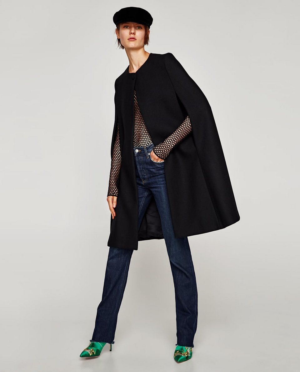 Η Κέιτ Μίντλετον φόρεσε το πανωφόρι που πάει με όλα -Μια μαύρη κάπα από τα Zara, των 80 ευρώ [εικόνες] | iefimerida.gr 2