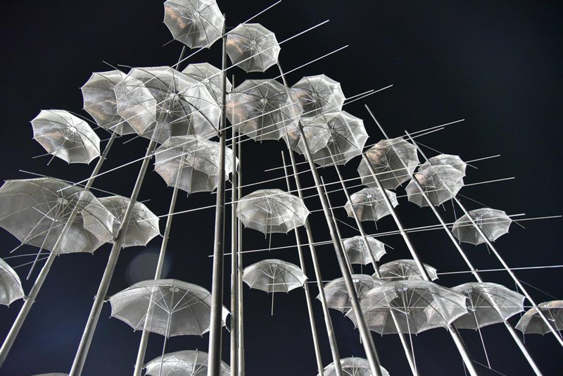 Εστησαν τις «Ομπρέλες» του Ζογγολόπουλου στην Αίγυπτο -Βήμα-βήμα η τοποθέτηση [εικόνες] | iefimerida.gr 4