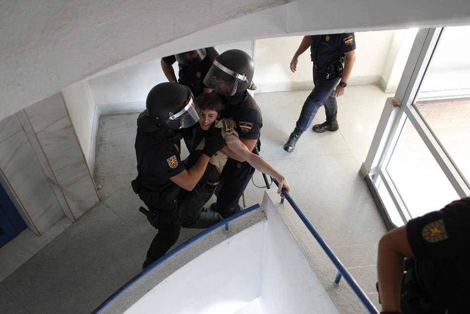 Το δράμα των εξώσεων στην Ισπανία μέσα από 15 φωτογραφίες [εικόνες] | iefimerida.gr 9