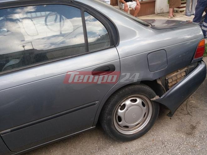 Πάτρα: Οδηγός πήρε παραμάζωμα σταθμευμένα ΙΧ -Από θαύμα γλίτωσε πεζή [βίντεο] | iefimerida.gr 1