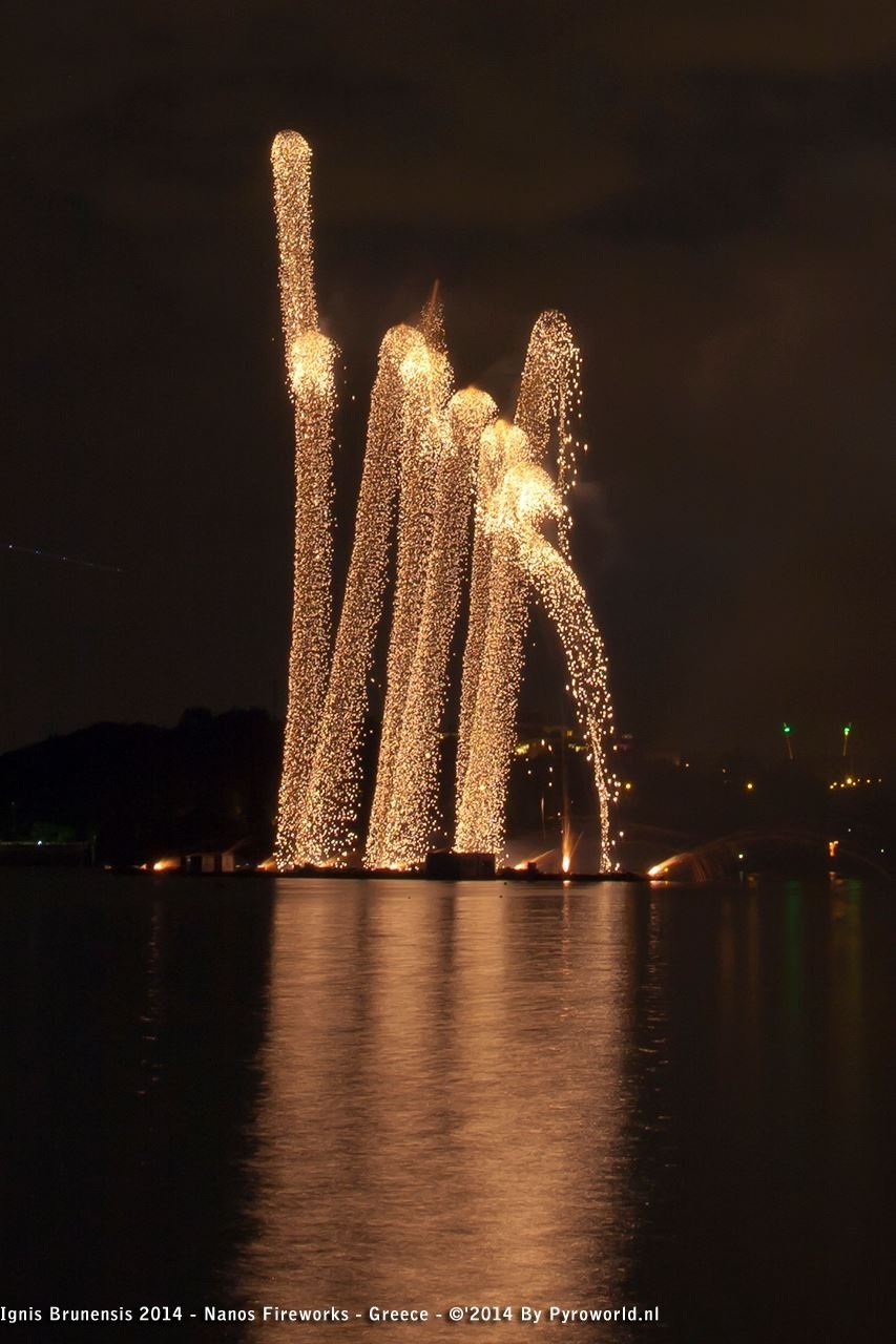 Φαντασμαγορία: Στην Ελλάδα το πρώτο βραβείο σε παγκόσμιο διαγωνισμό πυροτεχνημάτων [εικόνες] | iefimerida.gr 0