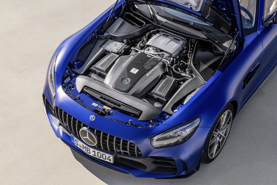 H κορυφαία Mercedes-AMG GT R και σε roadster | iefimerida.gr 4