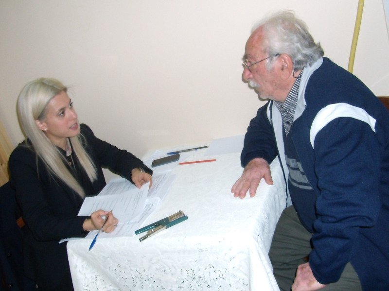 Εκστρατεία ενημέρωσης για τη νόσο Αλτσχάιμερ από την «Αποστολή» και το «Αννουσάκειο» [εικόνες] | iefimerida.gr 2