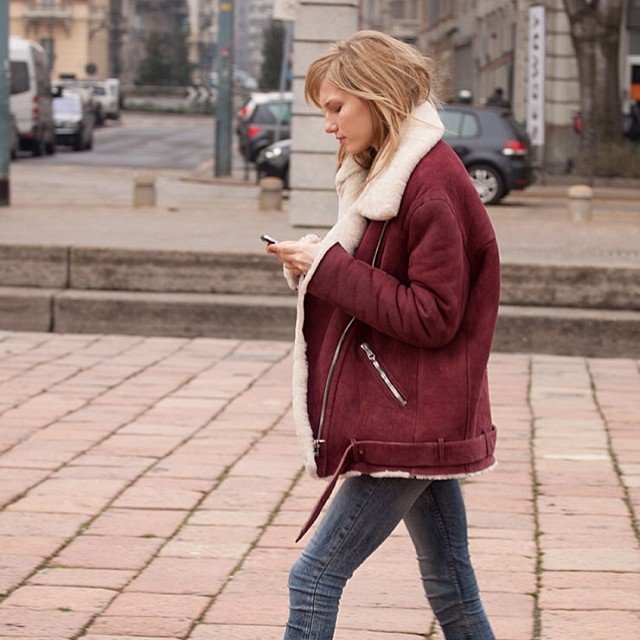 Streetstyle: Πώς ξαφνικά οι δρόμοι της Αθήνας έχουν περισσότερο ενδιαφέρον από τις πασαρέλες [εικονες]  | iefimerida.gr 4