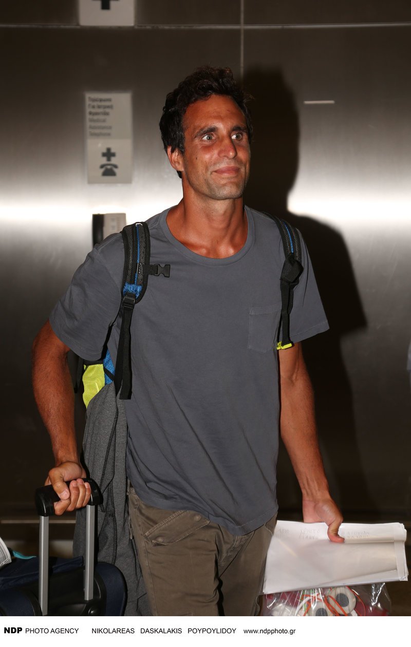 Survivor 2: Στην Ελλάδα ο Δρυμωνάκος -Πως πέρασε το πρώτο 24ωρο [εικόνες] | iefimerida.gr 3