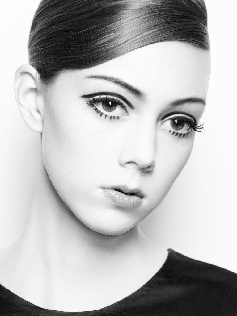 Νάταλι Γουέστιλινγκ: Το αγοροκόριτσο με τα πατίνια, έγινε το πιο «καυτό» πρόσωπο της μόδας [εικόνες] | iefimerida.gr 4