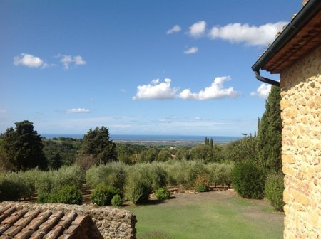 Το μικρότερο μεσαιωνικό χωριό της Μεσογείου -Ατμόσφαιρα παραμυθιού [εικόνες] | iefimerida.gr 9