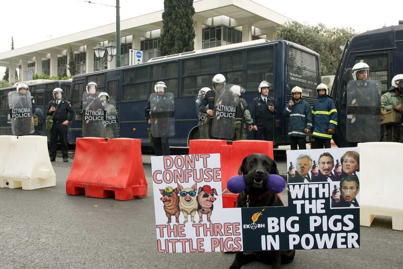 Πορεία στην Αμερικανική πρεσβεία
