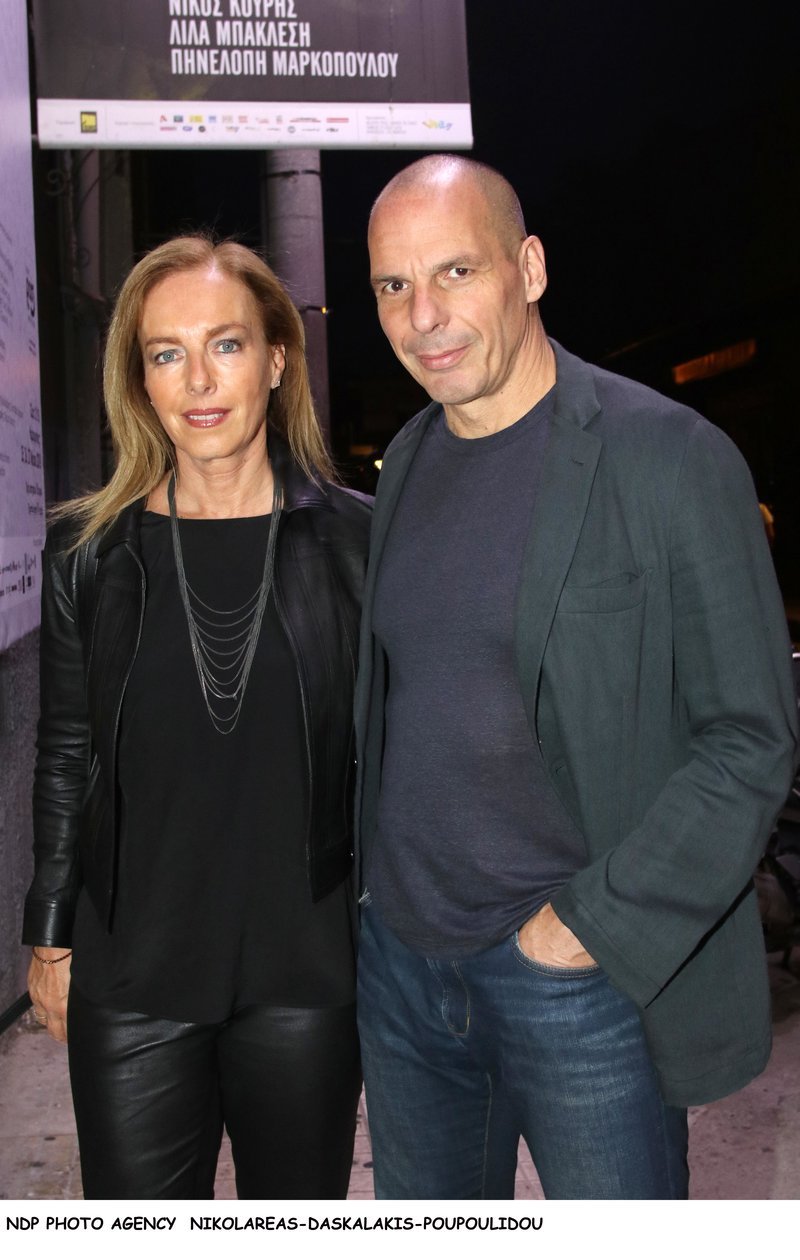 Βαρουφάκης, Δανάη Στράτου σε παράσταση θρίλερ και μυστηρίου [εικόνες]   | iefimerida.gr 5