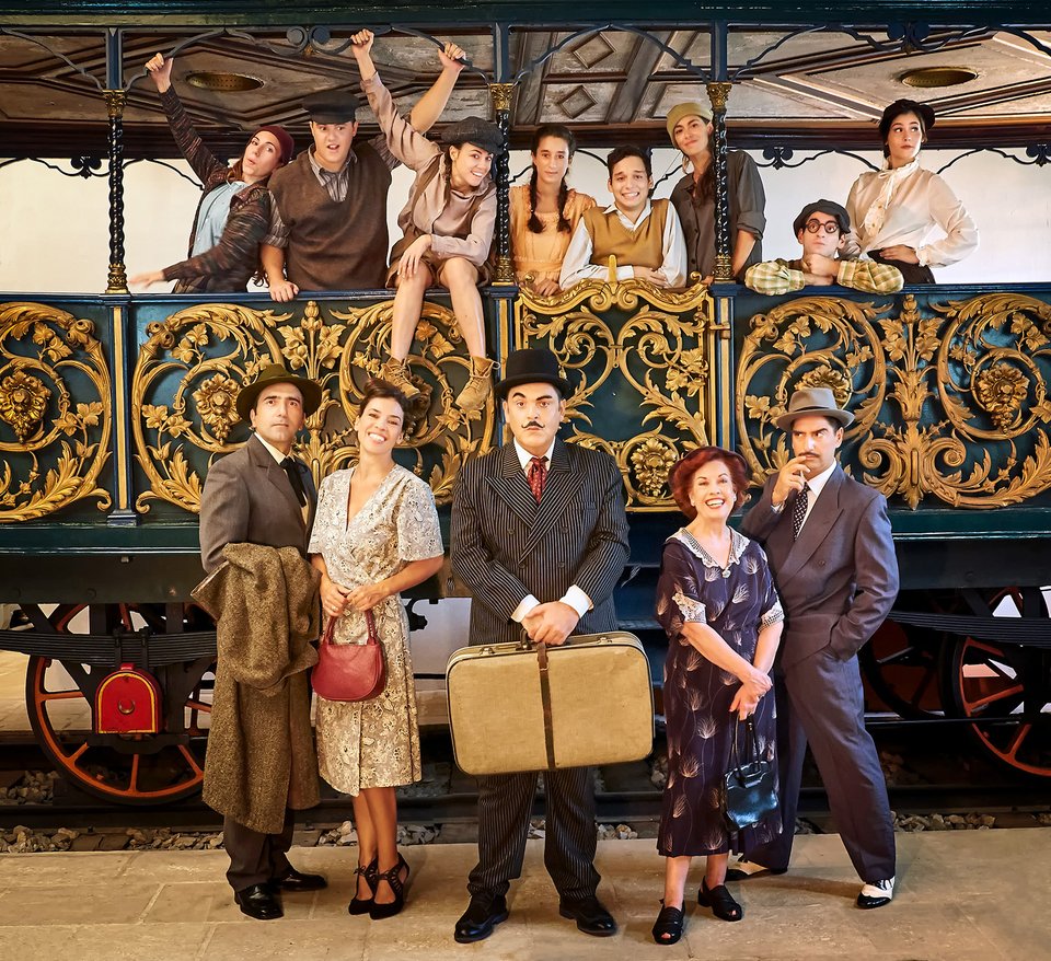 O Αντώνης Λουδάρος είναι ο Ελληνας Πουαρό [εικόνες]  | iefimerida.gr 0