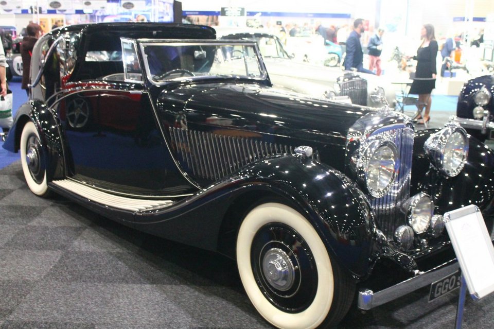 Business Insider: Η λατρεία για τα vintage αυτοκίνητα -Κοστίζουν ακριβά, έχουν φανατικούς πιστούς [εικόνες] | iefimerida.gr 8