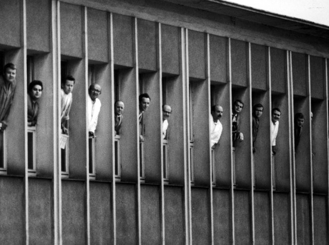 To περιοδικό ΤΙΜΕ θυμάται το χαμό που έγινε με την ομιλία του JFK στο Βερολίνο - Αυτό που δεν έγινε στην ομιλία Ομπάμα [εικόνες] | iefimerida.gr 6