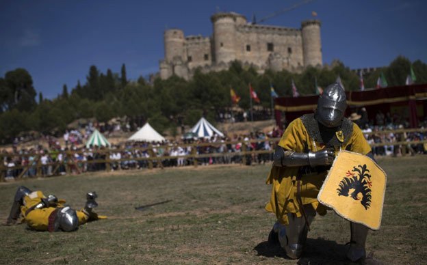 Πανοπλίες, σπαθιά, ασπίδες και τρομαγμένες πριγκίπισσες -To Παγκόσμιο πρωτάθλημα ιπποτών [εικόνες&βίντεο]  | iefimerida.gr 2