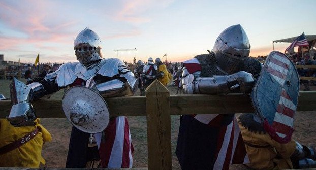 Πανοπλίες, σπαθιά, ασπίδες και τρομαγμένες πριγκίπισσες -To Παγκόσμιο πρωτάθλημα ιπποτών [εικόνες&βίντεο]  | iefimerida.gr 7