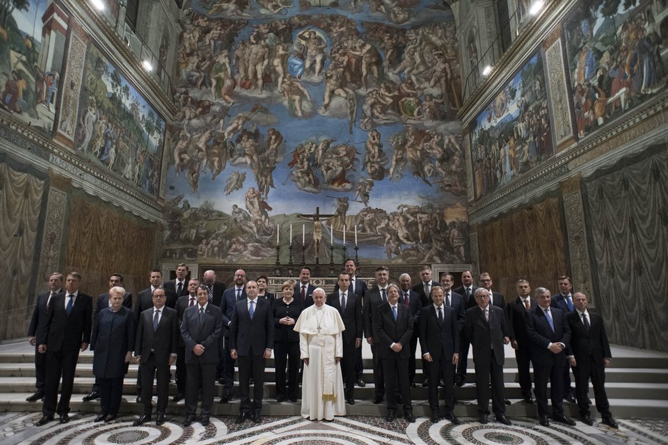 Ο Πάπας Φραγκίσκος ευχαρίστησε τον Τσίπρα για όσα κάνει για τους φτωχούς [εικόνες] | iefimerida.gr 2