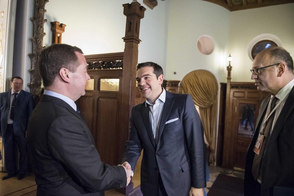 Μεντβέντεφ για Τσίπρα: Ενας πολύ σημαντικός εταίρος με προοπτική [εικόνες] | iefimerida.gr 0