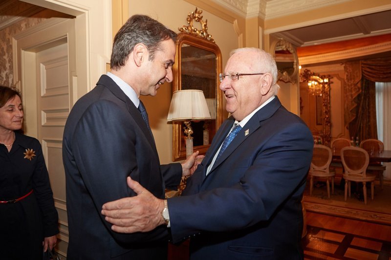 Μητσοτάκης σε Ρίβλιν: Ανησυχούμε για την προκλητική συμπεριφορά της Τουρκίας [εικόνες] | iefimerida.gr 0