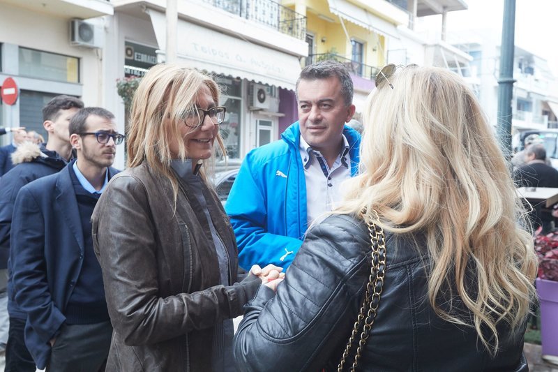 Επέτειο γάμου γιόρτασαν στην Καλαμάτα ο Κυριάκος και η Μαρέβα Μητσοτάκη -Δείπνο με το ζεύγος Σαμαρά [εικόνες] | iefimerida.gr 0