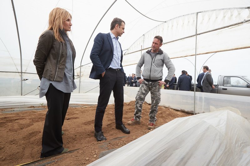 Επέτειο γάμου γιόρτασαν στην Καλαμάτα ο Κυριάκος και η Μαρέβα Μητσοτάκη -Δείπνο με το ζεύγος Σαμαρά [εικόνες] | iefimerida.gr 2