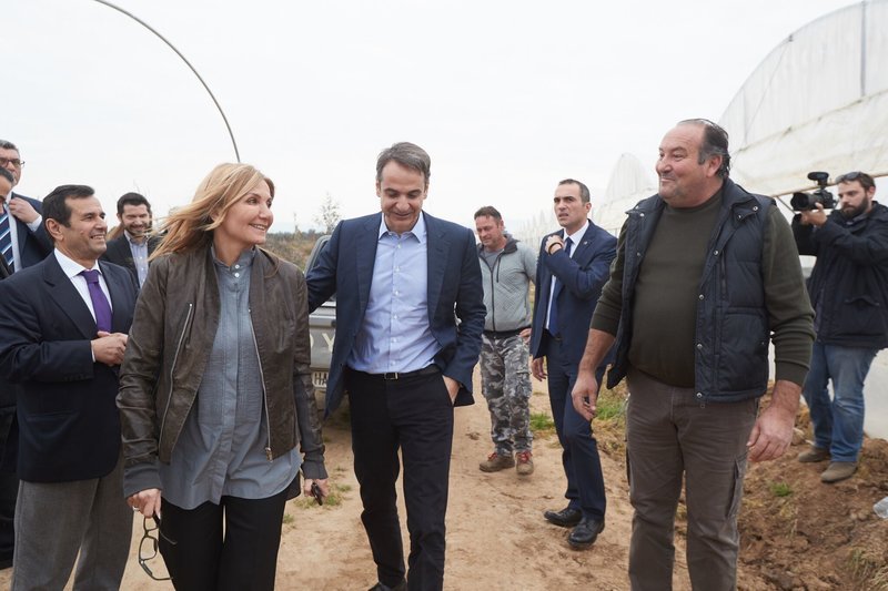 Επέτειο γάμου γιόρτασαν στην Καλαμάτα ο Κυριάκος και η Μαρέβα Μητσοτάκη -Δείπνο με το ζεύγος Σαμαρά [εικόνες] | iefimerida.gr 3