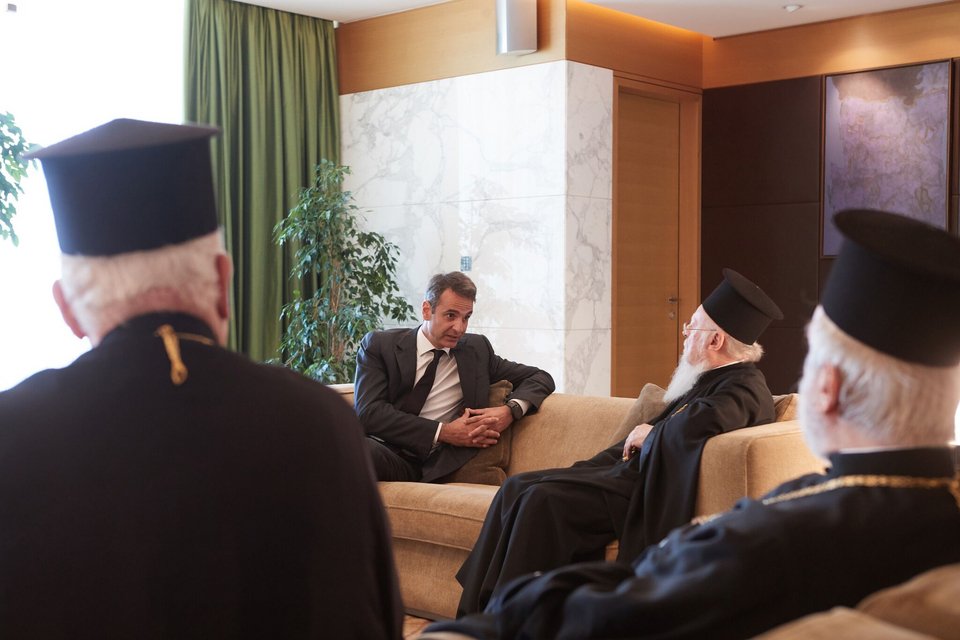 Οι σχέσεις Εκκλησίας-Κράτους και ΕΕ-Τουρκίας στη συνάντηση Μητσοτάκη με τον Βαρθολομαίο [εικόνες] | iefimerida.gr 0