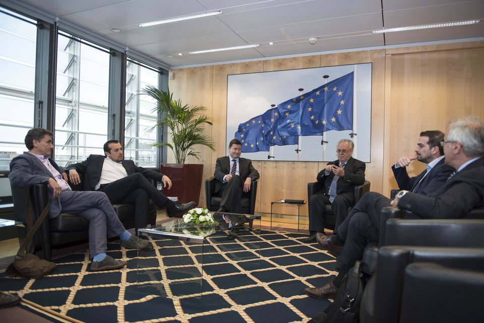 Οι κάλτσες Τσακαλώτου που κατέπληξαν τις Βρυξέλλες [εικόνες] | iefimerida.gr 6