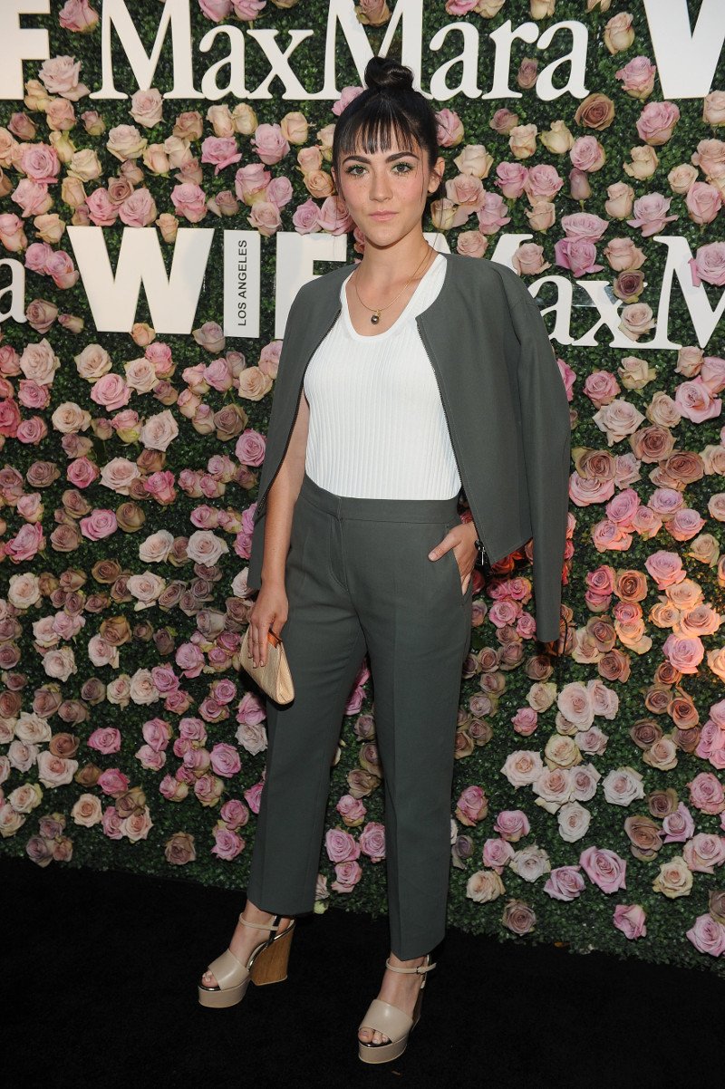 Ενα λαμπερό πάρτι με την υπογραφή Max Mara -Στο Λος Αντζελες, προς τιμήν της ηθοποιού Zoey Deutch  | iefimerida.gr 9