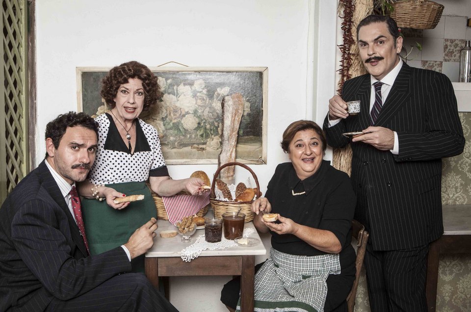 H παράσταση για τη ζωή και τα τραγούδια του Στέλιου Καζαντζίδη κάνει πρεμιέρα ανήμερα Χριστούγεννα [εικόνες] | iefimerida.gr 2