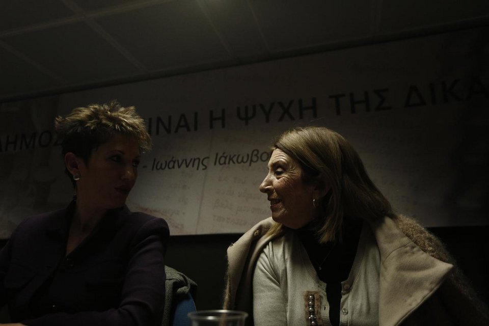 Μηνύματα από τους «53» -Λάμπρου: Παραμένουμε ιδεολογικό ρεύμα στον ΣΥΡΙΖΑ, δεν θα επικρατήσει σιωπή νεκροταφείου [εικόνες] | iefimerida.gr 0