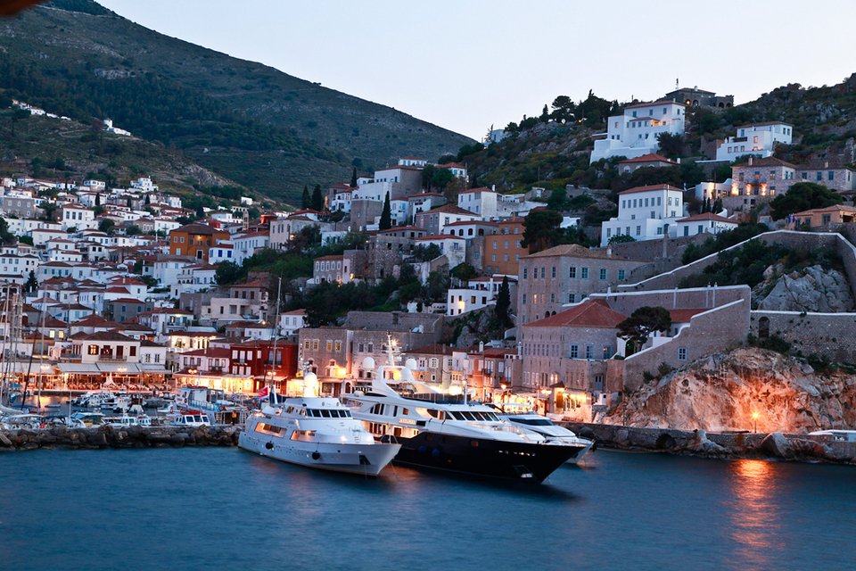 Telegraph: Ξεχάστε Μύκονο και Σαντορίνη -Αυτά είναι τα 8 πιο ψαγμένα ελληνικά νησιά [εικόνες] | iefimerida.gr 7