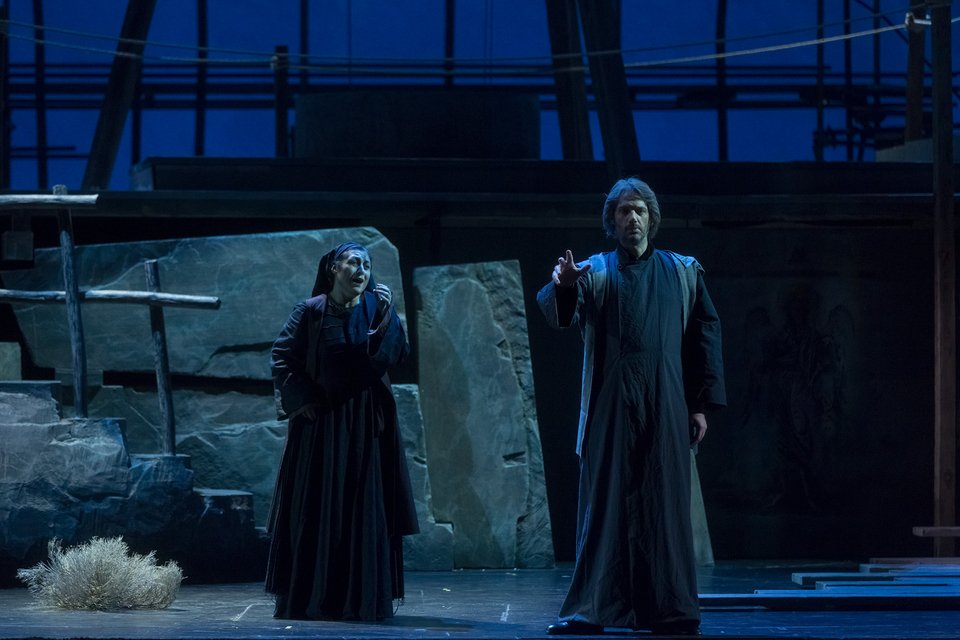 Το iefimerida στην πρεμιέρα της «Φόνισσας» [εικόνες] | iefimerida.gr 4