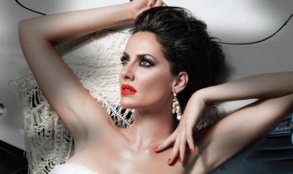 Επίθεση Εύης Αδάμ σε Λιβιεράτο [εικόνες] | iefimerida.gr 0