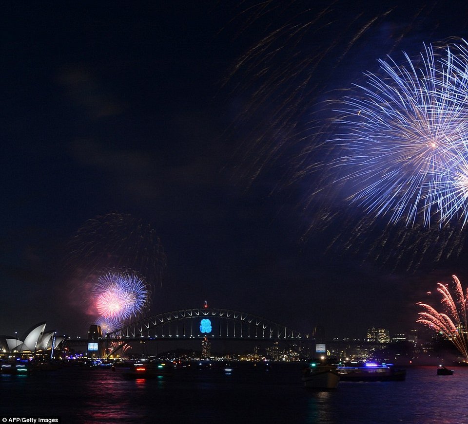 Αυστραλία και Ν. Ζηλανδία – Οι χώρες που καλωσόρισαν ήδη το 2015 [εικόνες & βίντεο] | iefimerida.gr 1