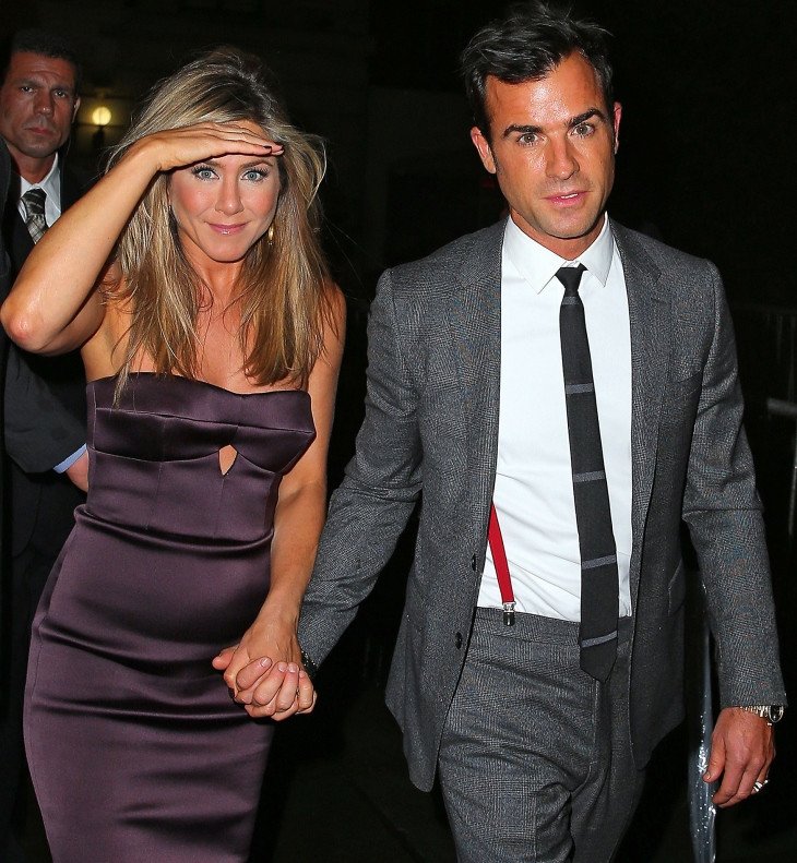 H Τζένιφερ Ανιστον τρώει γυμνή - Για να κρατάει το πάθος στα ύψη [εικόνες]  | iefimerida.gr 1