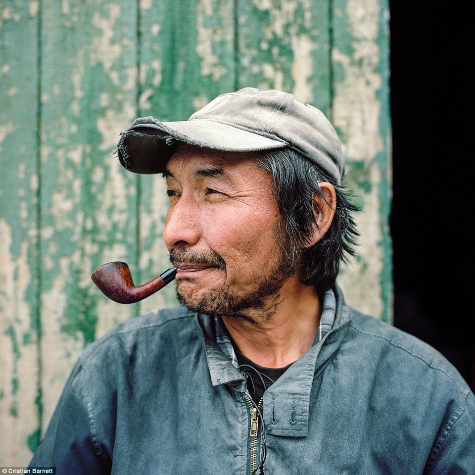 Στην άκρη της γης - Το ταξίδι ενός φωτογράφου στον Αρκτικό Κύκλο [εικόνες]  | iefimerida.gr 9