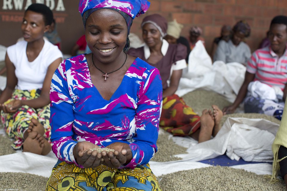 Η TOMS παρέχει καθαρό νερό σε ανθρώπους που το έχουν ανάγκη -Μάθε πώς  μπορείς να βοηθήσεις [εικόνες] | iefimerida.gr 2