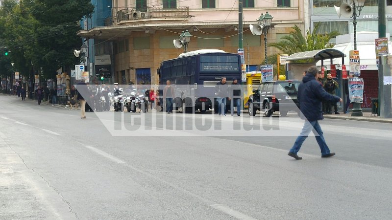 Φρούριο η Αθήνα -Αστυνομικοί και κλούβες παντού, απαγορευμένη ζώνη το Χίλτον [εικόνες] | iefimerida.gr 10